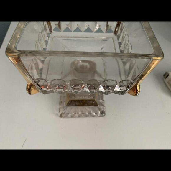 Vintage Jeannette Glass Company Wedding Cake Box Candy Dish Clear Gold No Lid - Picture 5 of 11